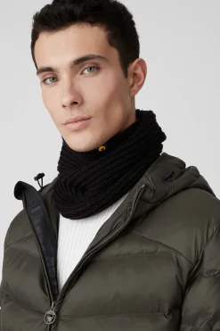 Flynn-Sciarpa Nera In Maglia